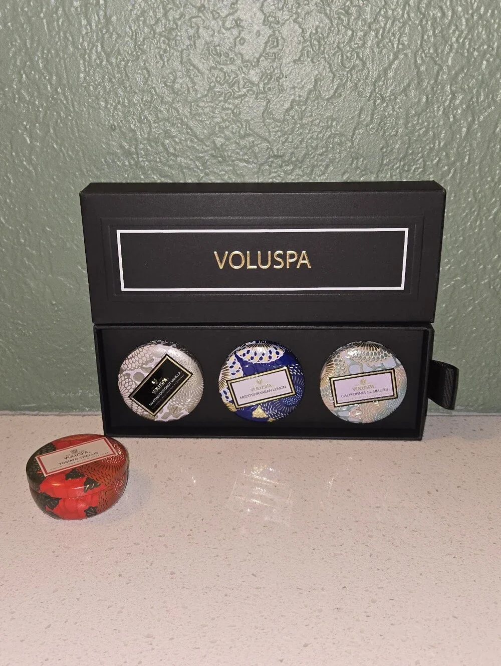 Voluspa Petite Tin Gift Set Of Four TOMATO Tin Plus TRIO